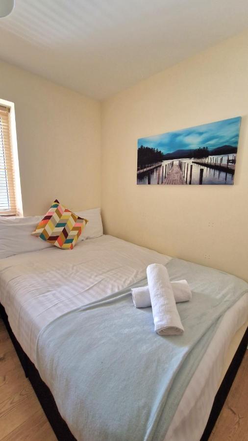 Glen Abhainn Standard Budget Accommodation Athlone Eksteriør billede